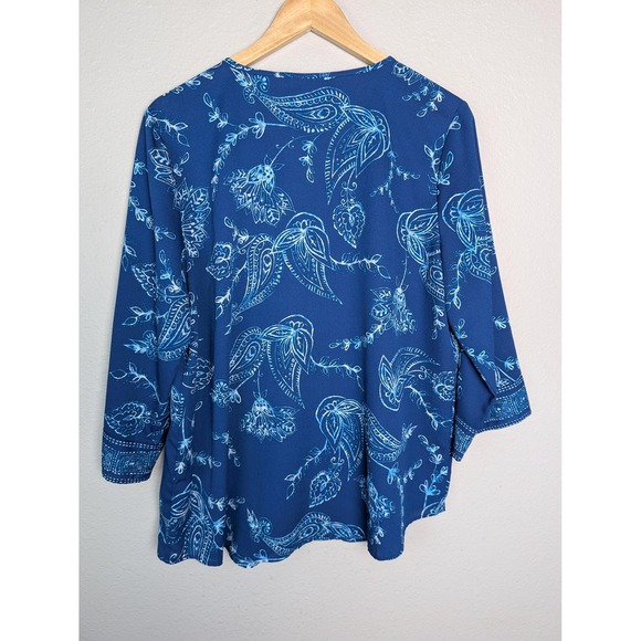 Belle By Kim Gravel Shirt Womens Large Blue Paisley V Neck Rhinestone Tunic Top - Picture 2 of 7